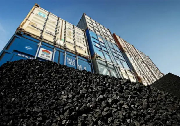 РЖД предложили заменить уголь контейнерами. Российские суда устроили переполох в ЕС. Китай поехал в обход. Пульс ж/д за неделю в зеркале прессы