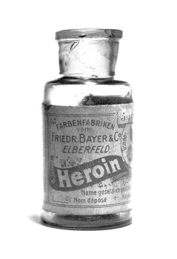 16. Медицинский героин, который продавала компания Bayer в 1890-х 16. Медицинский героин, который продавала компания Bayer в 1890-х медицина, ретро, фото