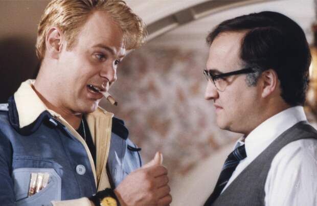 still-of-john-belushi-and-dan-aykroyd-in-neighbors-(1981)-large-picture