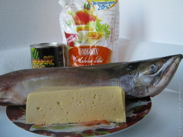 Мамина горбуша с ананасами