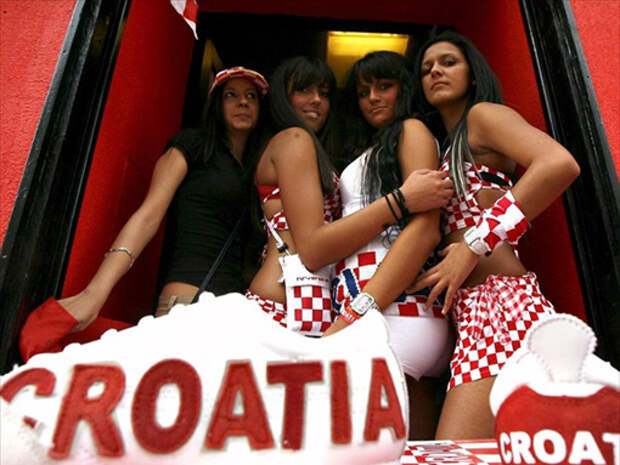 Болельщицы Евро-2012 (65 фото)