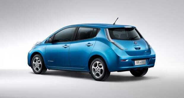Venucia e30 — Nissan Leaf по-китайски Venucia e30 — Nissan Leaf по-китайски