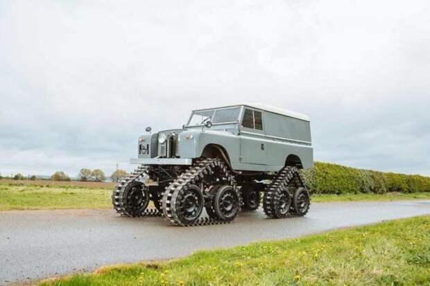 Cuthbertson - очень редкий Land Rover Series II на гусеницах