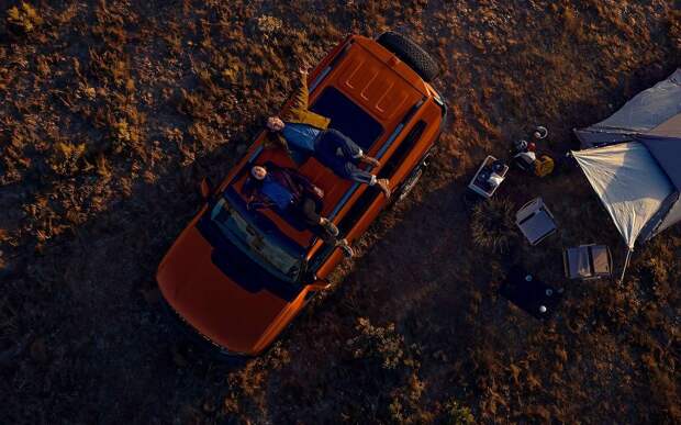 В России начнут официально продавать новый внедорожник уровня Лэнд Крузера