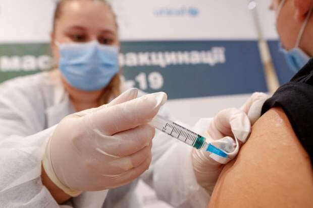 Поможет ли вакцинации материальный стимул?