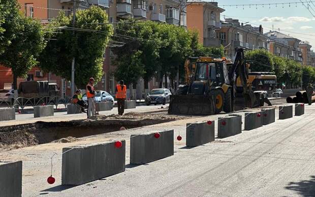 И. о. мэра Рязани Артёмов отчитался о развитии сферы ЖКХ и ремонте дорог в 2022 году