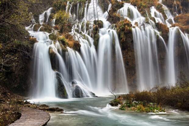 autumn-plitvice-lakes-national-park-croatia-fougerouse-arnaud
