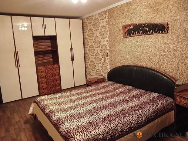 4к квартира 117кв.м на б. Школьном в Донецке - 12 800 000 руб