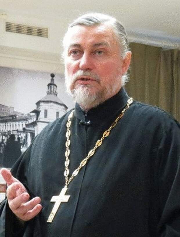 Священник Петр Коломейцев 
