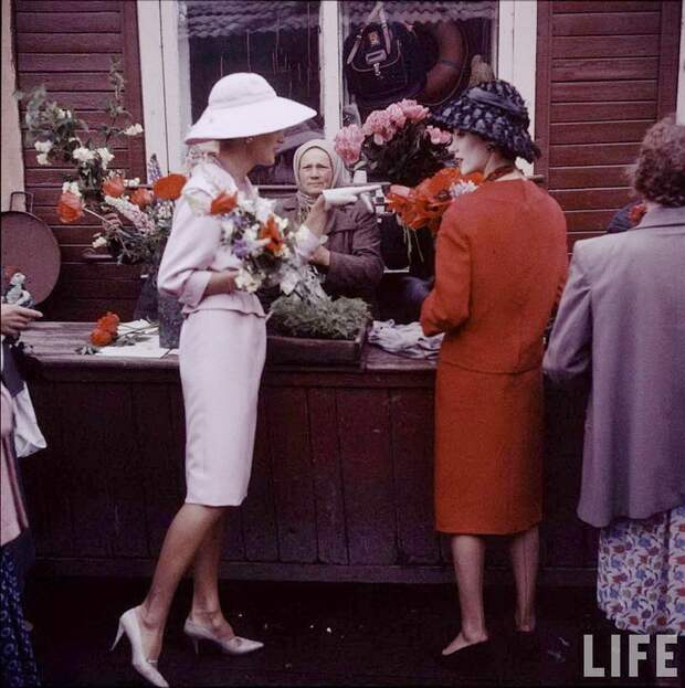 Christian Dior в Москве. 1959 год. (30 фото)