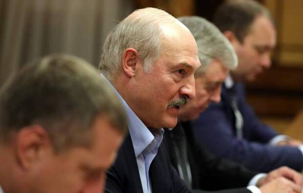 Лукашенко: «Путин – мой друг, а с Зеленским здороваться не стану» Лукашенко: «Путин – мой друг, а с Зеленским здороваться не стану»