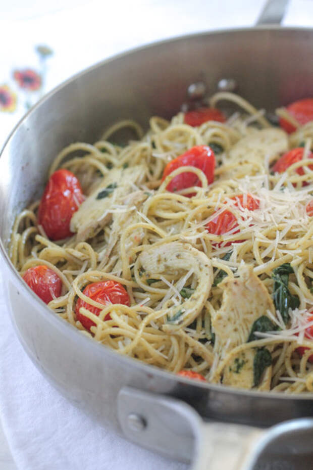 5. Паста с жареной курицей 5. Паста с жареной курицей блюдо, дети