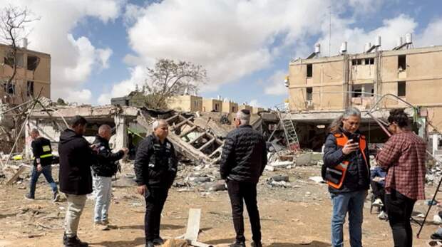 «Тут все уничтожено»: последствия иранских атак на Арад и Димону