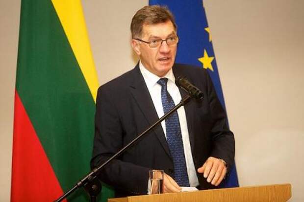 Буткявичюс извинился перед учителями Литвы