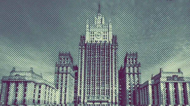 Посольство России потребовало от МИД Греции разобраться с фактом осквернения памятника адмиралу Ушакову