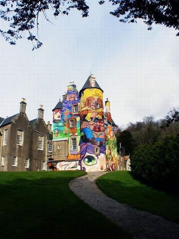 Замок графитти в Шотландии (16 фотографий), photo:6