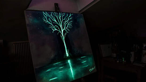 light-art-glow-in-the-dark-paintings-crisco-16