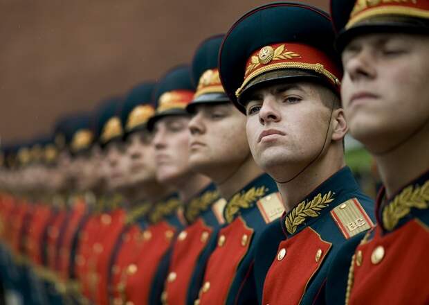 армии
