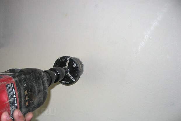 Установка розеток и выключателей монтаж подрозетника в стену