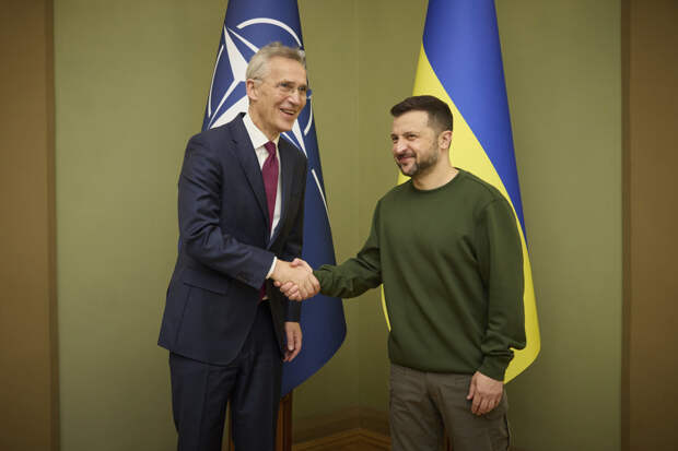 "Мы не исполнили того, что обещали": Генсек НАТО сменил риторику в отношении Украины