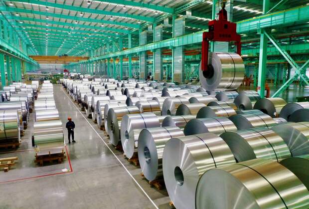 США пересматривают пошлины на сталь, алюминий и медь, но сохраняют ставку 50%