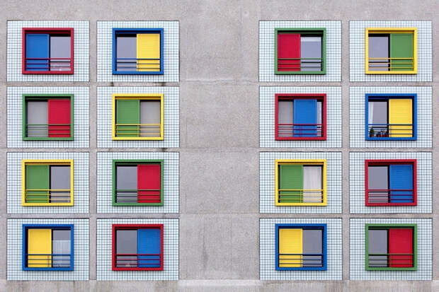 Гипнотизирующие цвета и паттерны в архитектурных фотографиях Эрика Дюфура