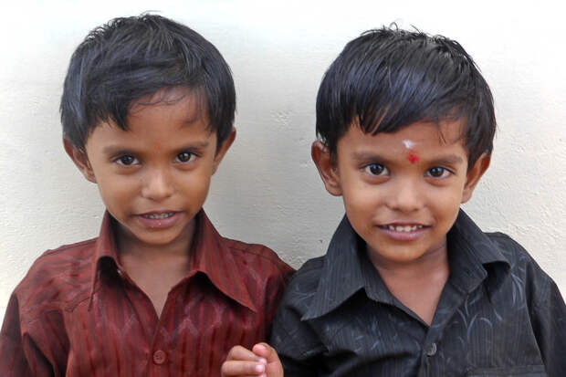 Indian_Twins-2