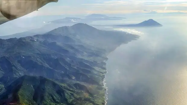 Япония заявила протест России из-за поездки Григоренко и Хуснуллина на Итуруп