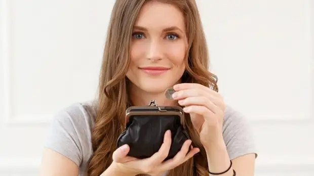 Способы сберечь накопления в кризис назвал ставропольский экономист