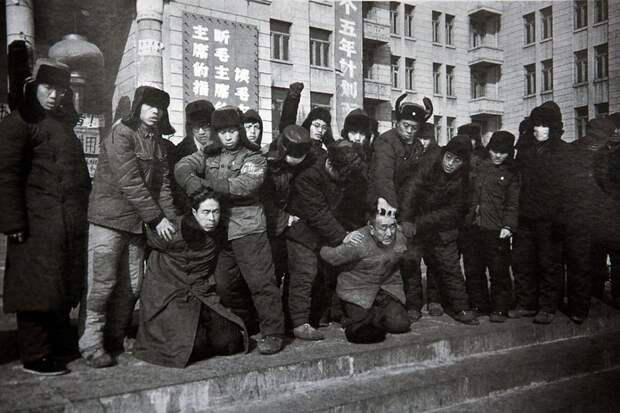Культурная революция в Китае в 1966 году