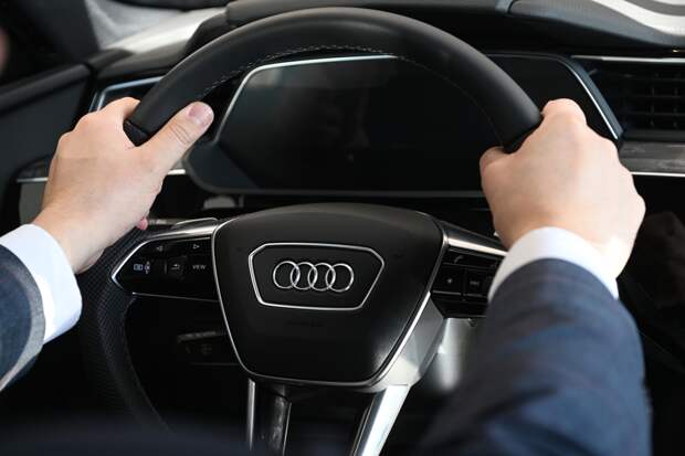 Россияне начали активно скупать новые машины ушедшего из страны бренда