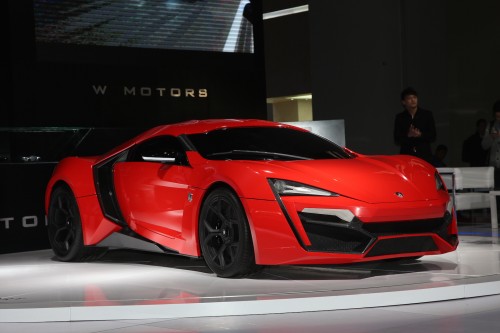 WMotors Lykan Hypersport это тот самый автомобиль, который присутствует в 7 части «Форсажа». У этого зверя 3,8-литровый двигатель с мощностью в 750 л.с., а разгоняется он до 100 км/ч за 2,8 секунды.