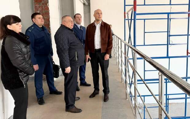 Идут отделочные работы: новая школа в Касимове построена на 92%