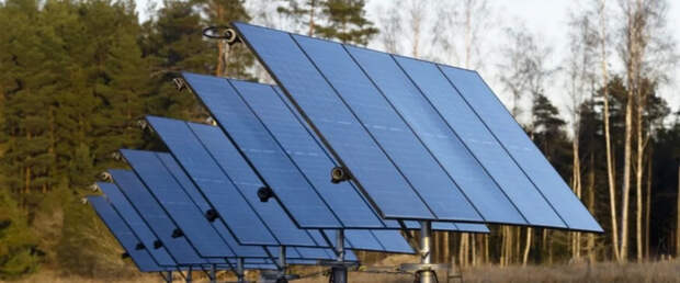 Представлена экономичная вертикальная солнечная станция для работы в средних широтах