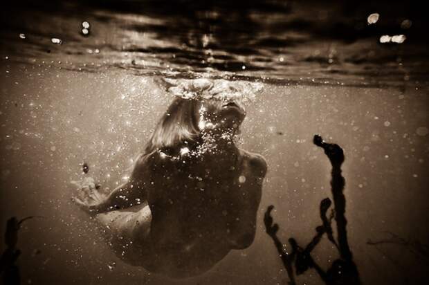 Подводные фотографии о роли бессознательного в жизни человека