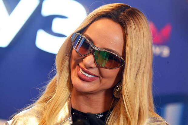 Анна Asti назвала причину отъезда из России