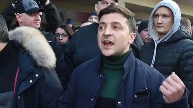 Опрос: Зеленский продолжает лидировать в президентском рейтинге