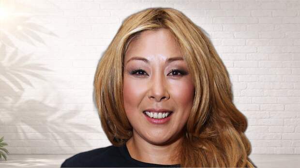 «Он ждал сына, а получил меня»: как Анита Цой прошла через брак по принуждению, измены мужа и торговлю огурцами, чтобы стать звездой