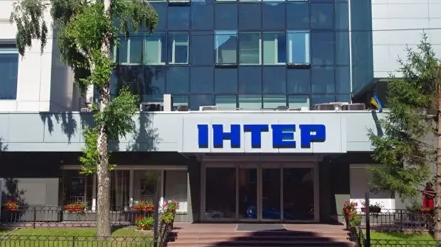 На Украине потребовали закрыть телеканал из-за показа концерта к 9 Мая