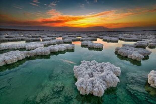 PikiWiki_Israel_37656_Salty_sunrise