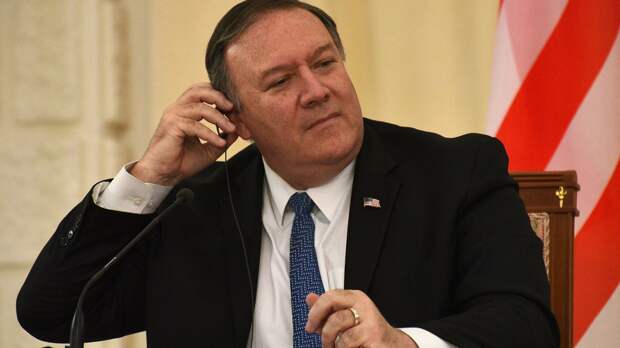 Госсекретарь США Майк Помпео во время совместной пресс-конференции с министром иностранных дел РФ Сергеем Лавровым по итогам переговоров в Сочи - РИА Новости, 1920, 06.01.2021
