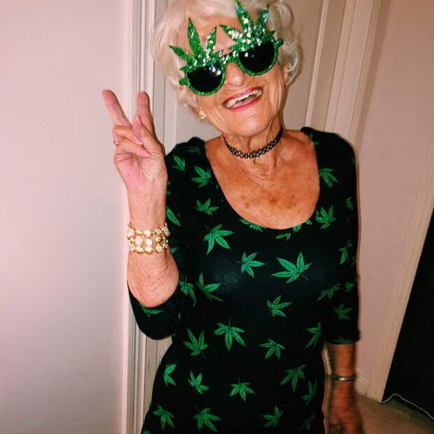 86-летняя бабуля Baddie Winkle и ее офигеннный Instagram