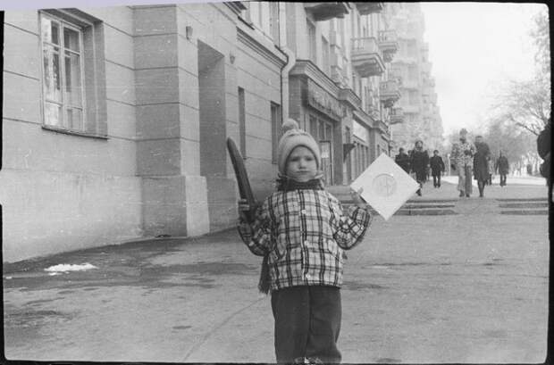 Новая пластинка со сказками станет развлечением на много вечеров.