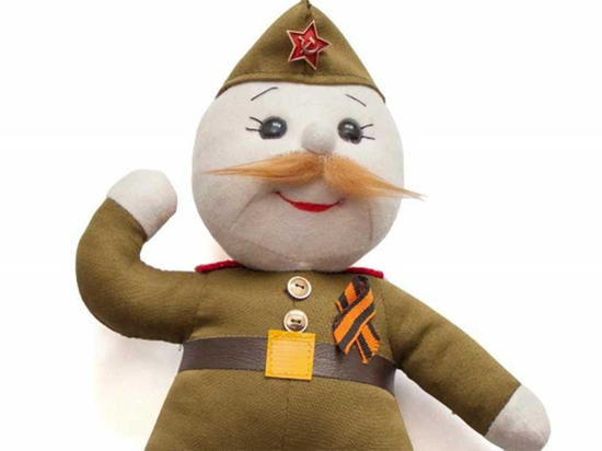 Игрушка в виде дряхлого ветерана ВОВ возмутила общественность Игрушка в виде дряхлого ветерана ВОВ возмутила общественность