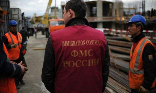 ФМС решила отменить миграционные послабления для граждан Украины