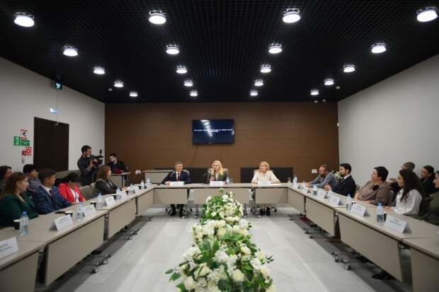 Статс-секретарь – заместитель Министра культуры РФ Жанна Алексеева встретилась с земскими работниками культуры Республики Адыгея