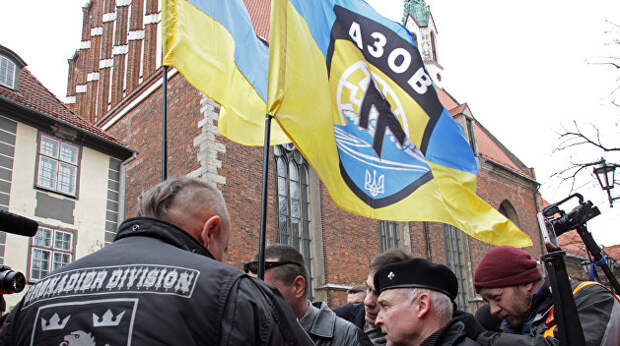Лозунг неонацистов появился на форме сборной Украины по футболу Лозунг неонацистов появился на форме сборной Украины по футболу