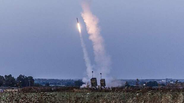 Хуситы заявили об атаках на израильские города и военные объекты