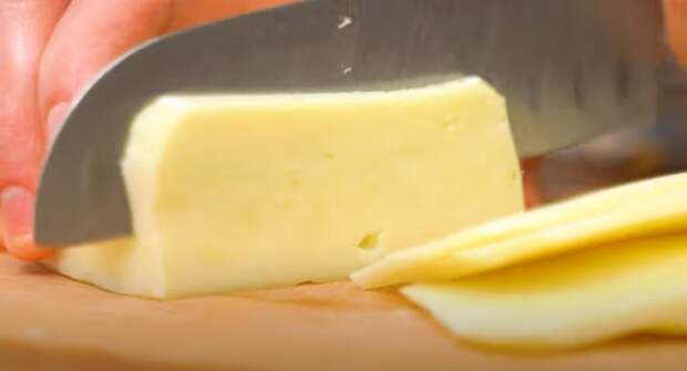 Вы не поверите, как это просто. Домашний твердый сыр за 15 минут вашего времени из 2 ингредиентов