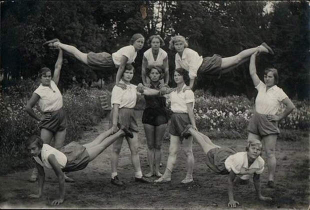 Спортсменки, комсомолки, красавицы 1930 х sovietgymnasts16 Спортсменки, комсомолки, красавицы 1930 х